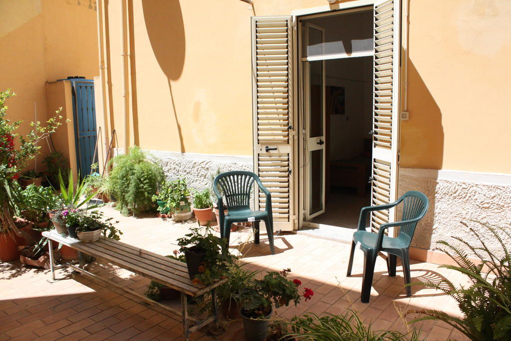 Bed and Breakfast Davi Cagliari Exterior foto